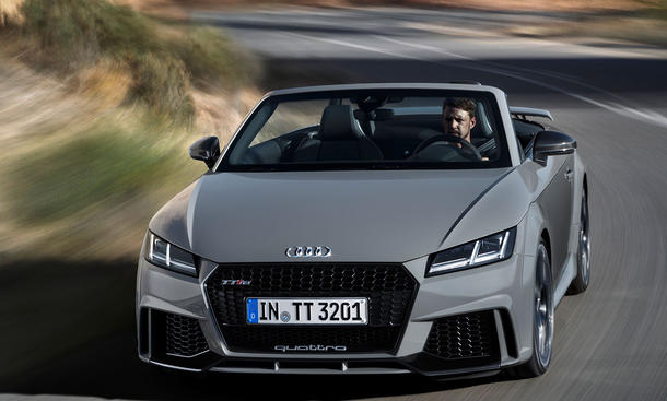 Audi TT RS Roadster (2017)