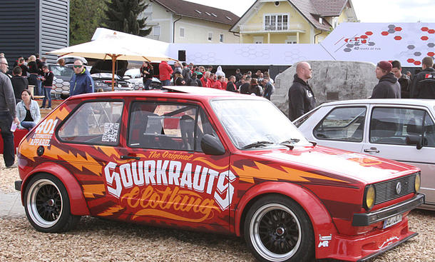 VW Golf 1 mit Breitbau auf dem GTI-Treffen 2016