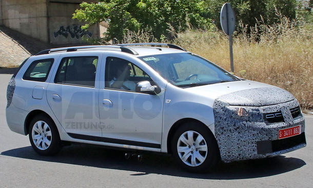 https://www.autozeitung.de/assets/styles/article_image/public/gallery_images/2016/06/dacia-logan-mcv-facelift-2017-erlkoenig-03.jpg?itok=4_1WvLN8