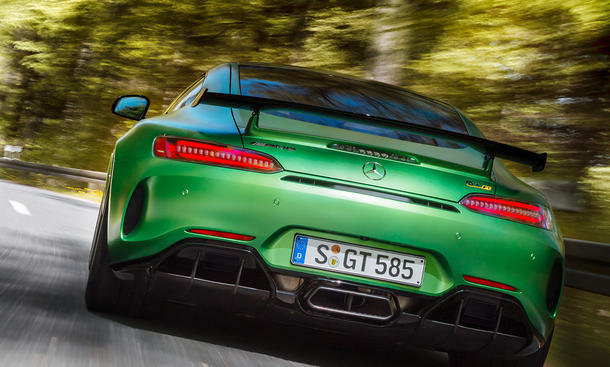 Mercedes-AMG GT R (2016)