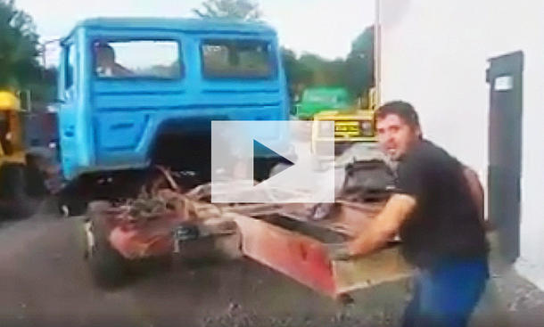 Lkw fährt ohne Hinterachse: Video Lkw fährt ohne Hinterachse: Video