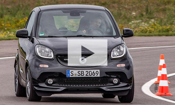 Smart Fortwo Brabus (2016): Video Smart Fortwo Brabus (2016): Video