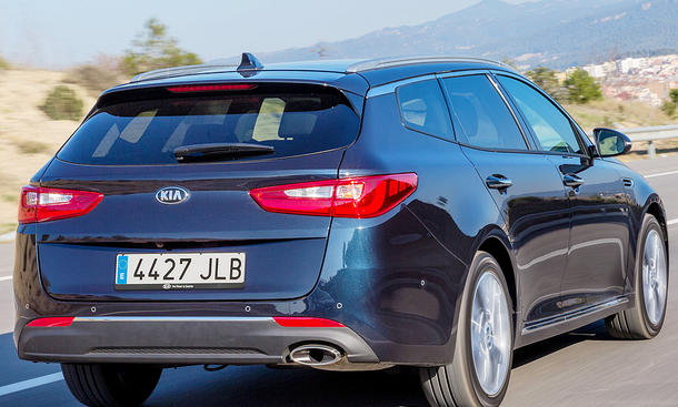 Kia Optima Sportswagon (2016)