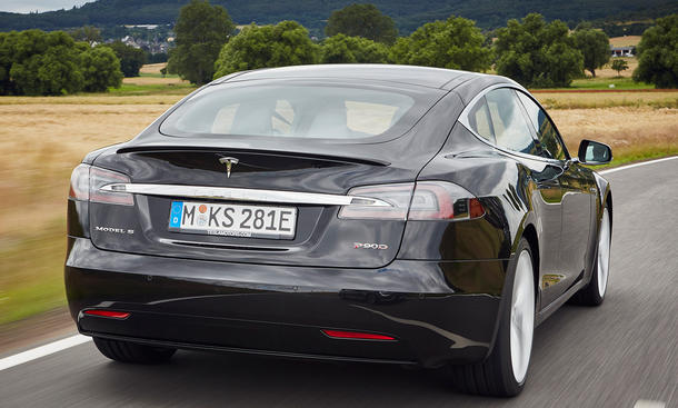 Tesla Model S P90D im Test