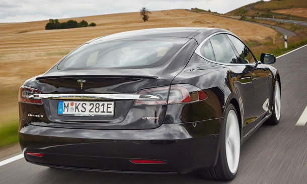 Tesla Model S P90D im Test