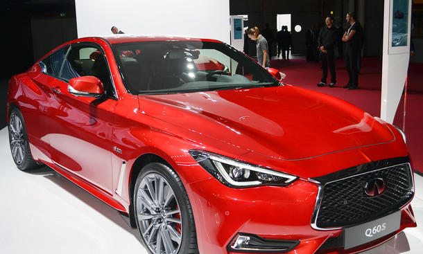 Infiniti Q60 (2016)