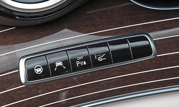 Mercedes E-Klasse: Autopilot-Test