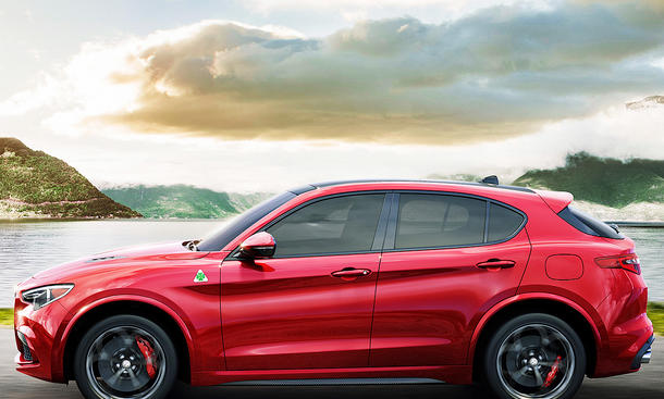 Alfa Romeo Stelvio Quadrifoglio (2016)