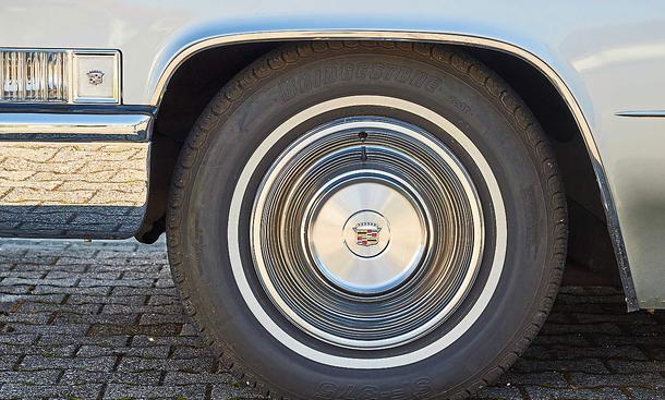 Cadillac Series 75 Fleetwood