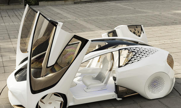 Toyota Concept-i